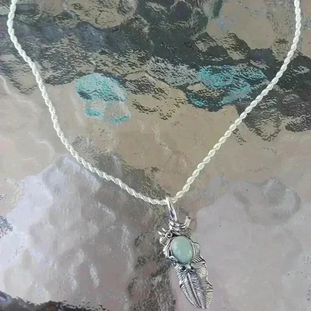 Feather on Rope Chain Necklace